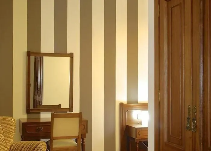 Residencia J. Konukevi 3*